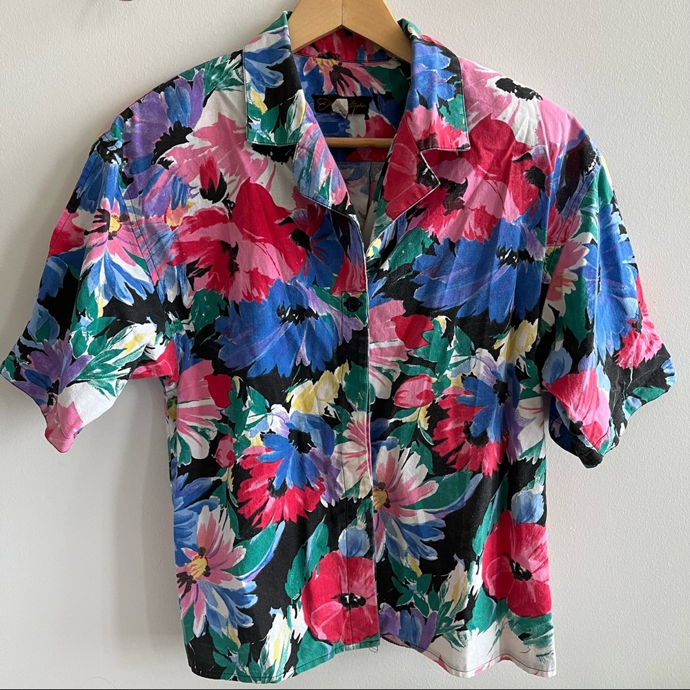 Vintage short sleeve floral shirt